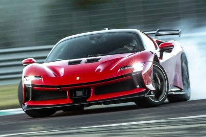 The First Electric Ferrari Will Produce a 'Real' Nois