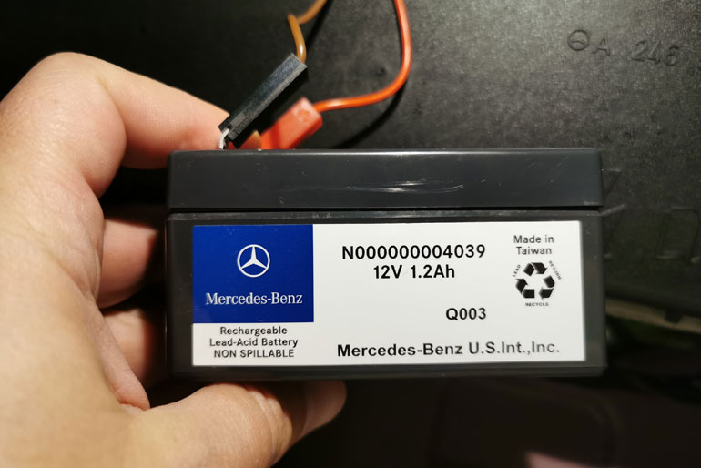 Mercedes A3 Battery Examination