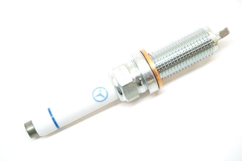 Mercedes A3 Change Spark Plug